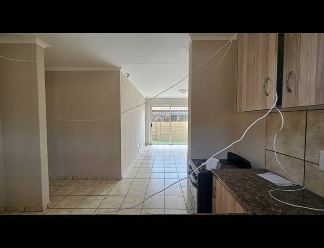 3 BEDROOM FREESTANDING FOR SALE IN WATERKLOOF HILL ESTATE